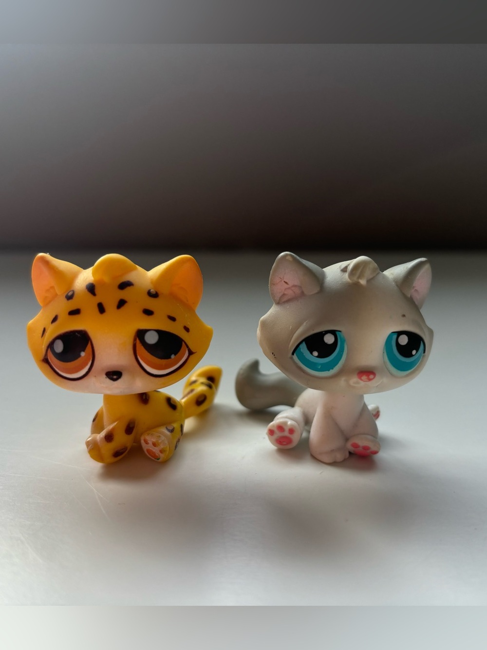 Littlest pet shop cat bundle #53 and #388 leopard kitten
